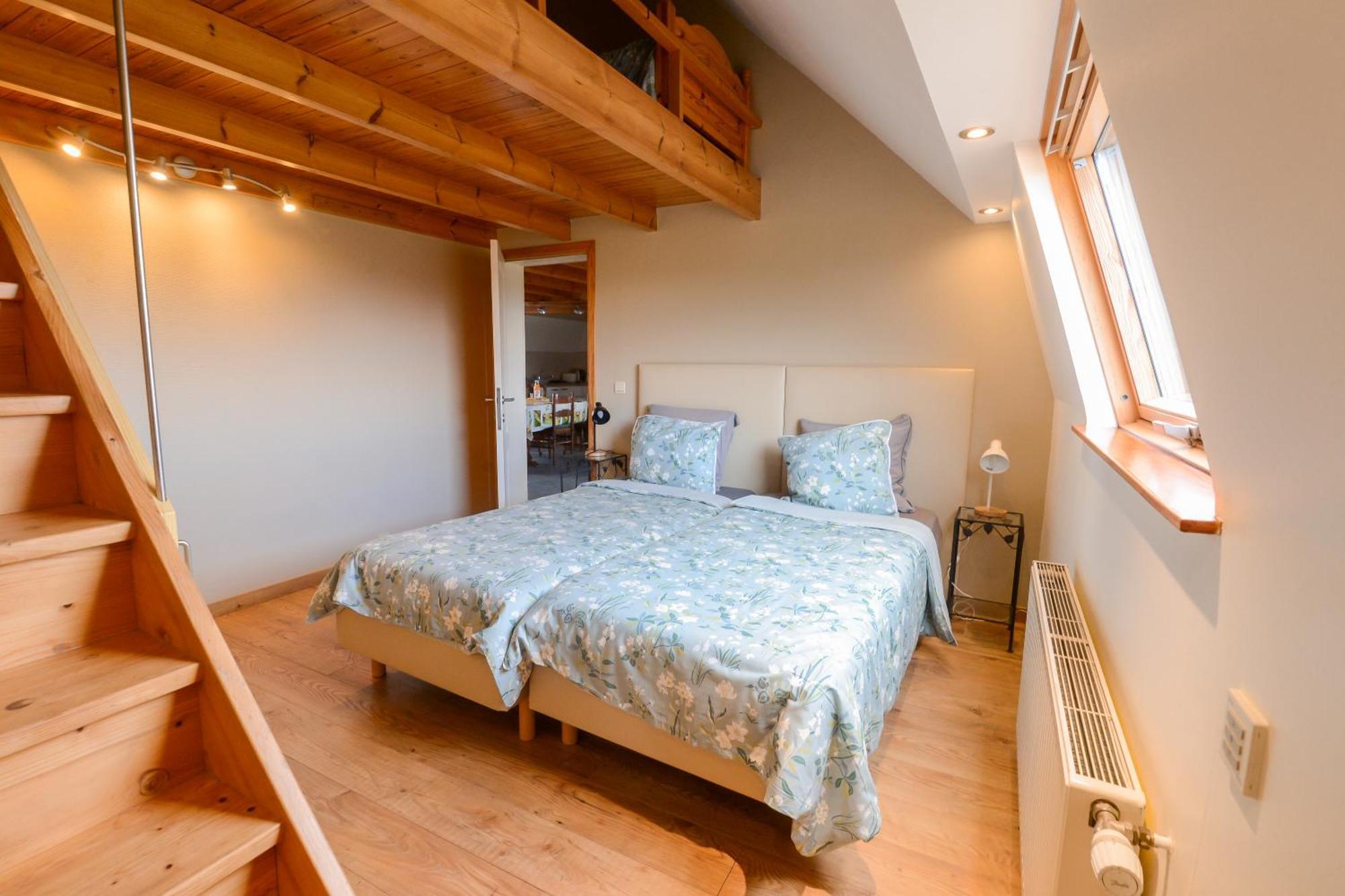 Au Detour Du Trieu Villa Estaimbourg Екстериор снимка